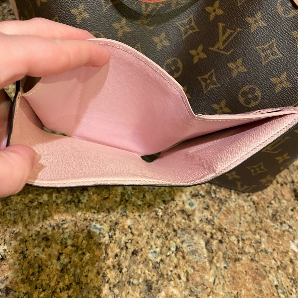 SOLD❤️Louis Vuitton Victorine wallet rose monogram - Picture 10 of 14
